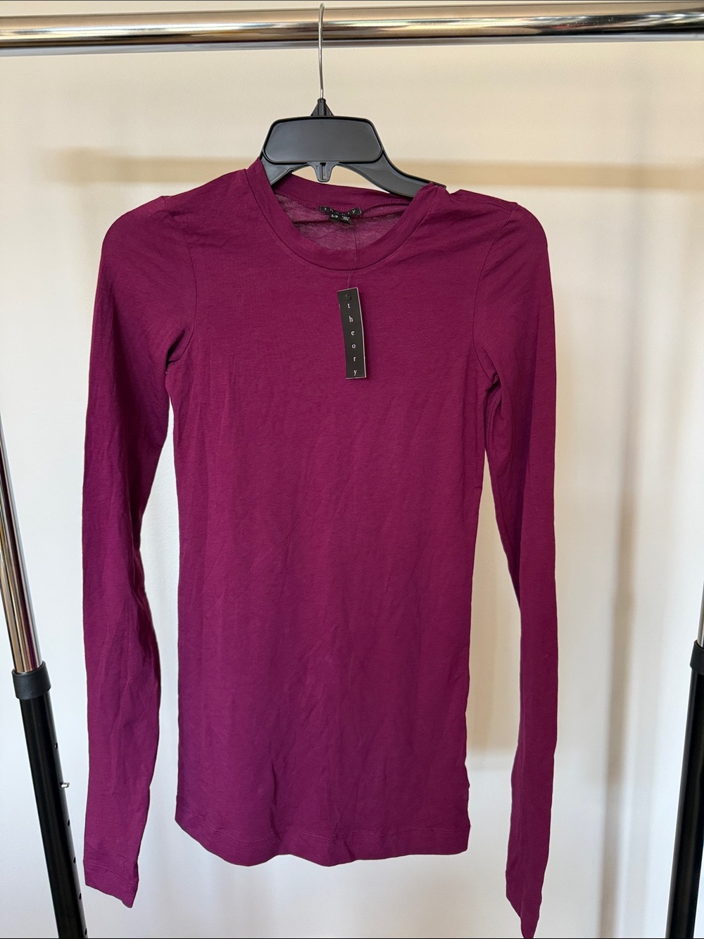 Theory Long Sleeve Crewneck Top in Plum